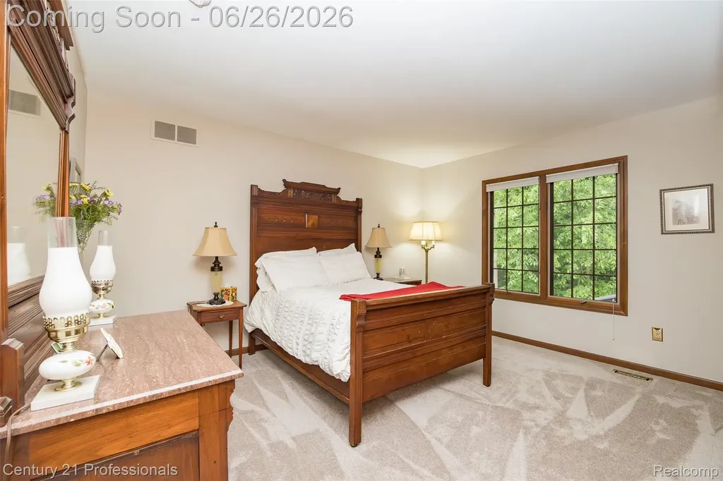 9200 Fox Hollow Road Independence Charter Township MI 48348