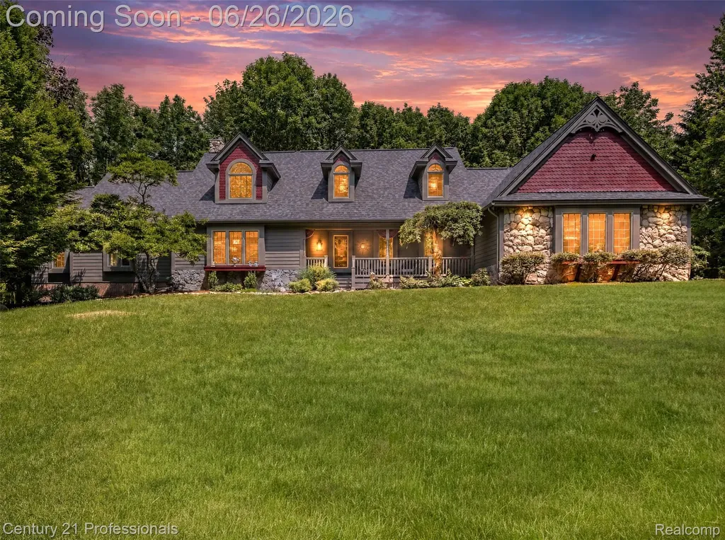 9200 Fox Hollow Road Independence Charter Township MI 48348