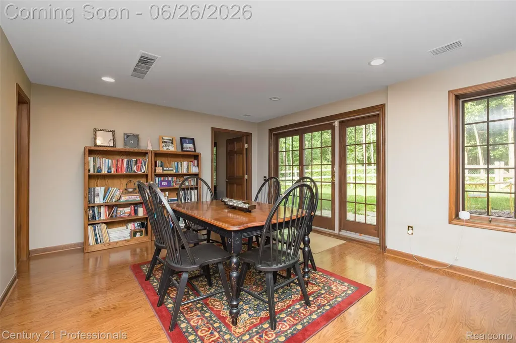 9200 Fox Hollow Road Independence Charter Township MI 48348