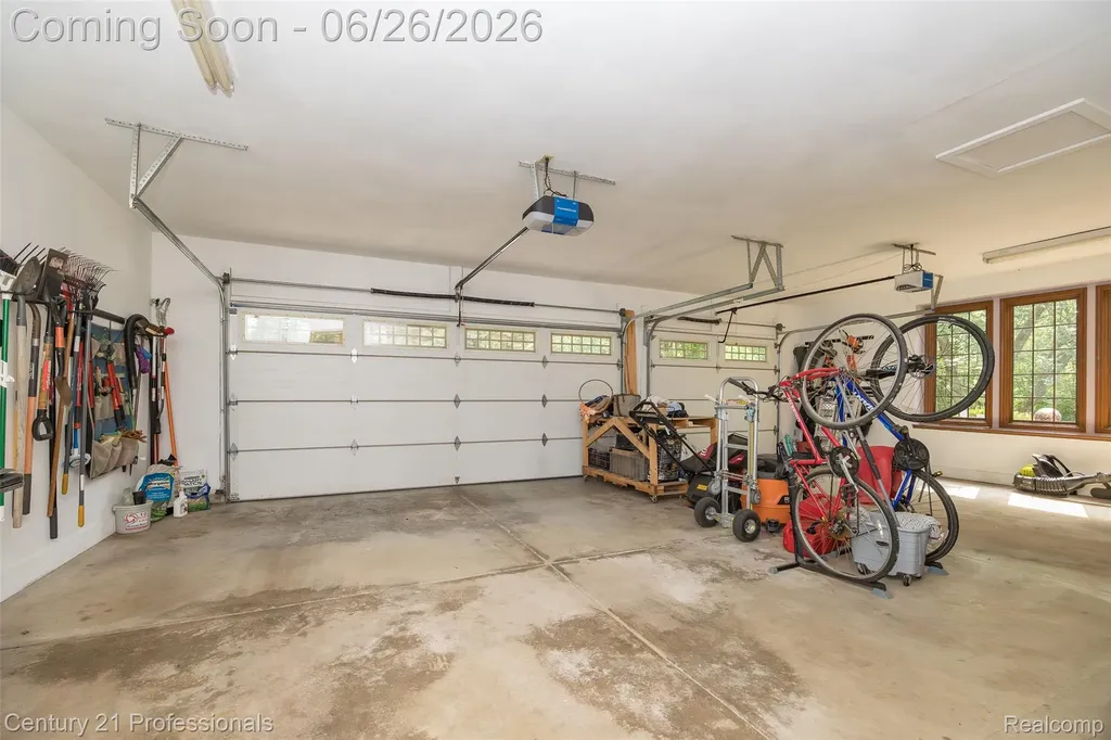 9200 Fox Hollow Road Independence Charter Township MI 48348