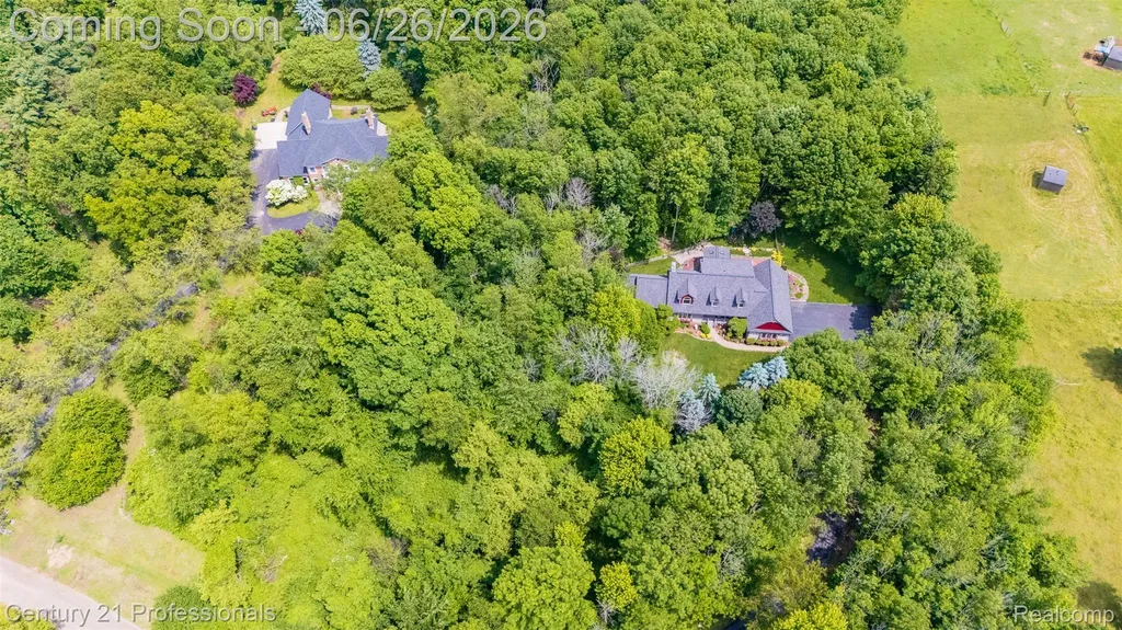 9200 Fox Hollow Road Independence Charter Township MI 48348
