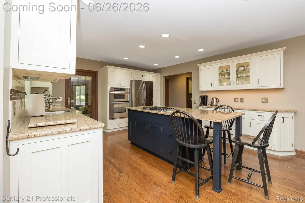 9200 Fox Hollow Road Independence Charter Township MI 48348