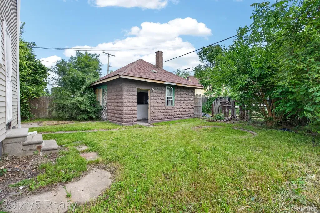 14 Myrtle Street River Rouge City MI 48218