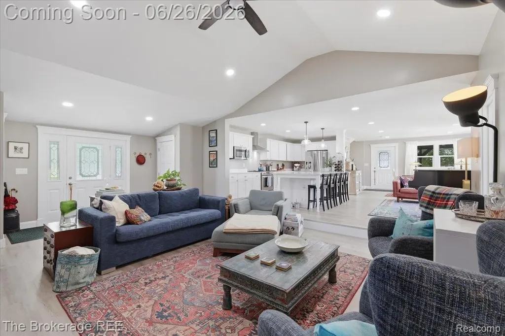 208 North Street Holly Village MI 48442