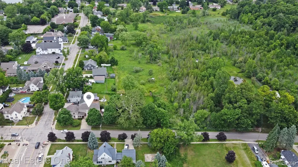 4 N Church Street Brandon Charter Township MI 48462