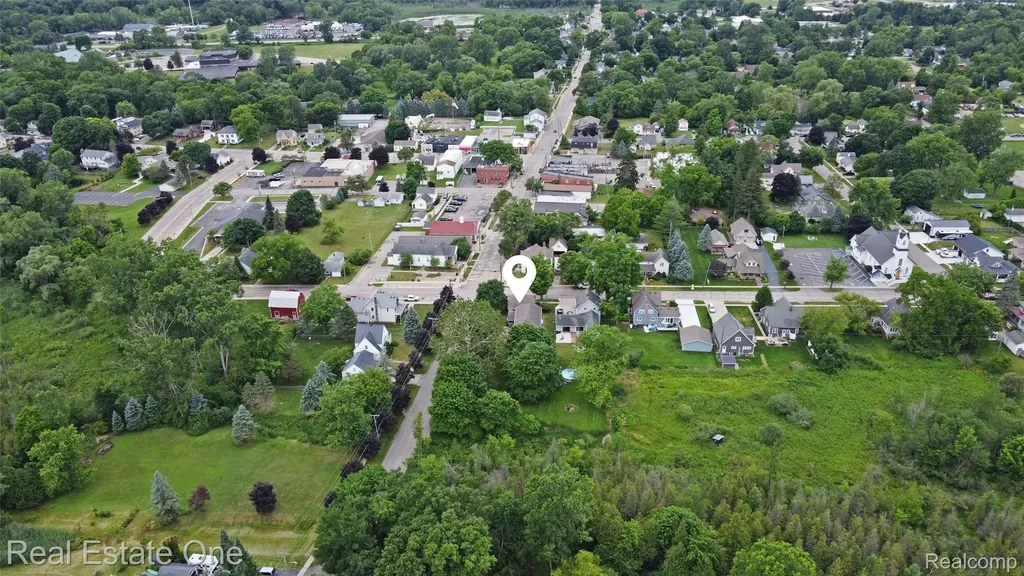 4 N Church Street Brandon Charter Township MI 48462