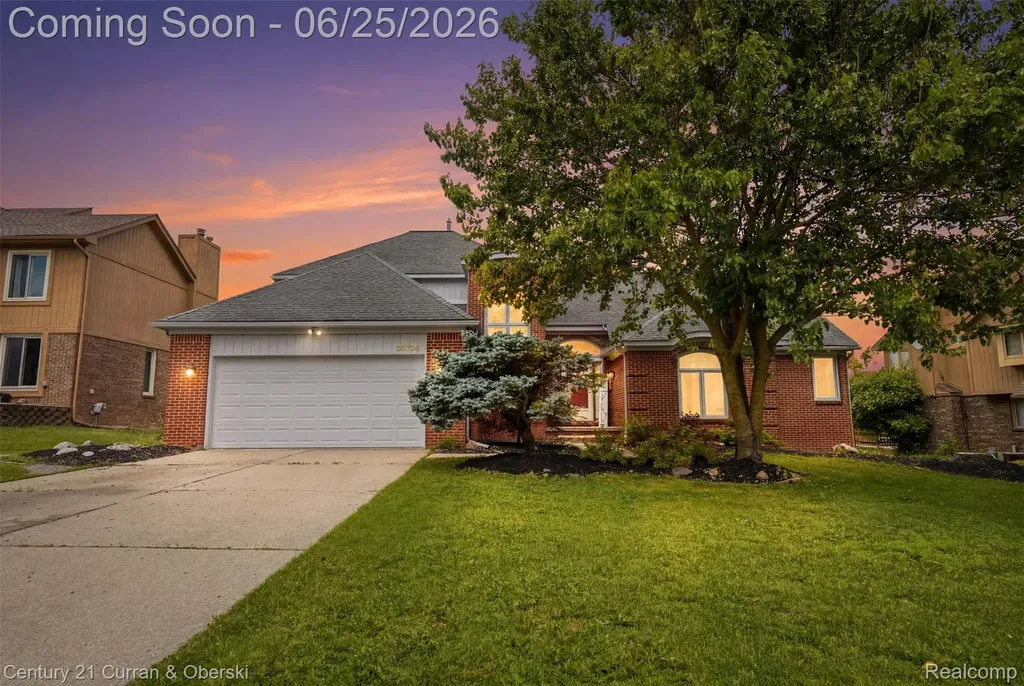 30785 Mystic Forest Drive Farmington Hills City MI 48331