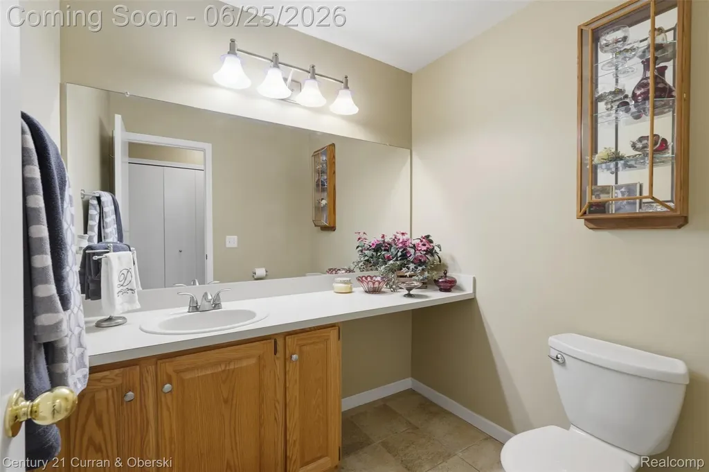 30785 Mystic Forest Drive Farmington Hills City MI 48331