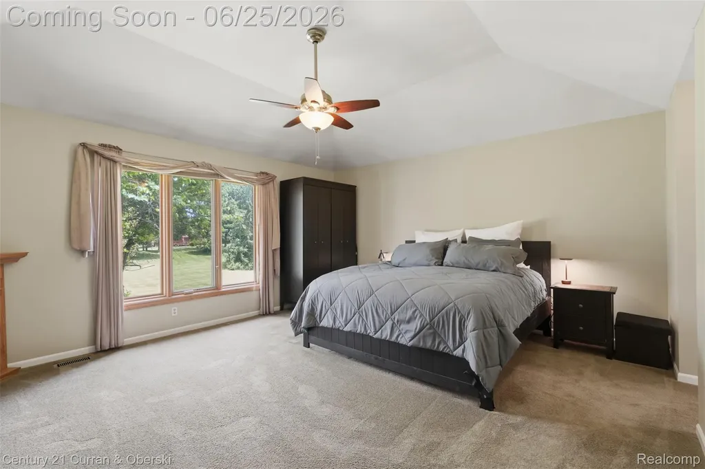 30785 Mystic Forest Drive Farmington Hills City MI 48331