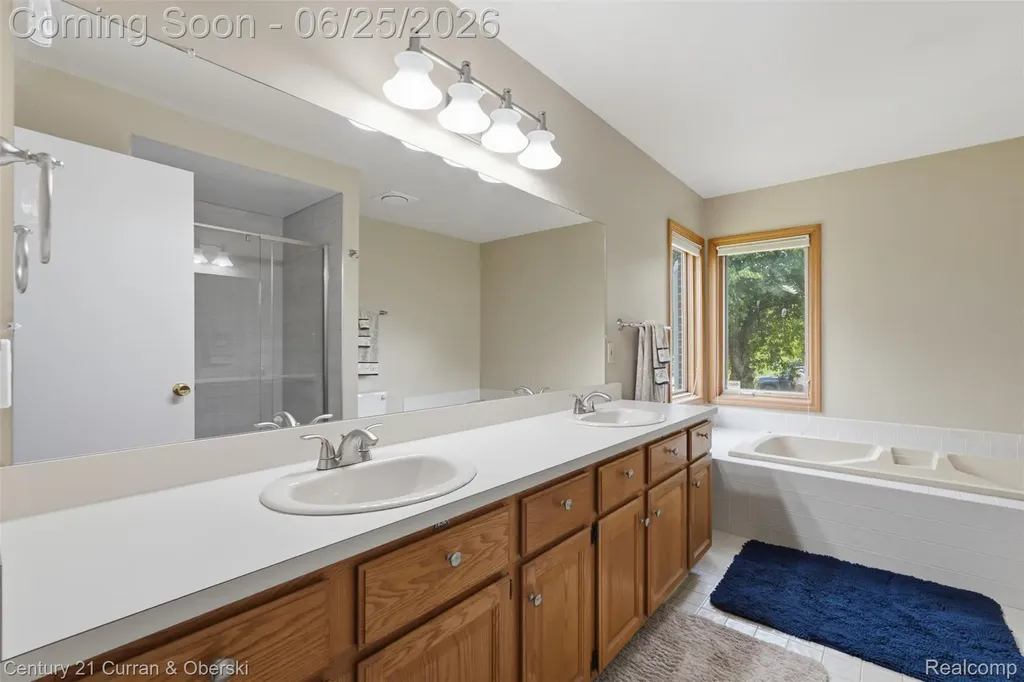 30785 Mystic Forest Drive Farmington Hills City MI 48331