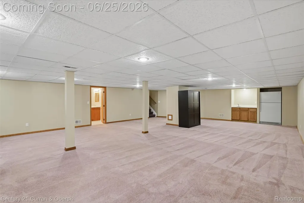 30785 Mystic Forest Drive Farmington Hills City MI 48331