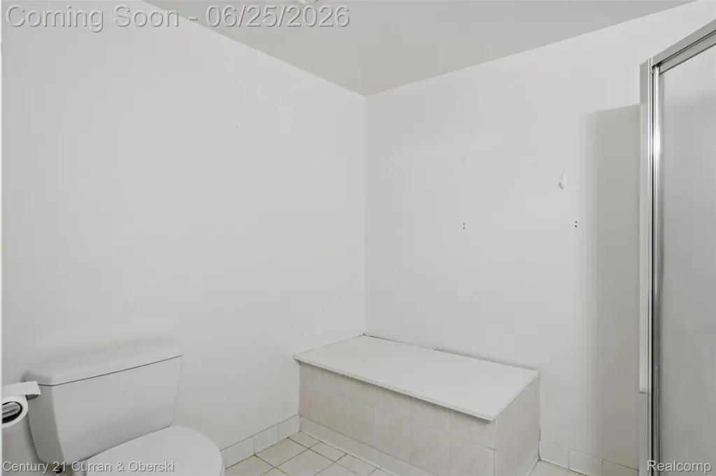 30785 Mystic Forest Drive Farmington Hills City MI 48331