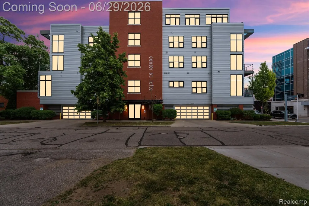 100 N Center Street Royal Oak City MI 48067