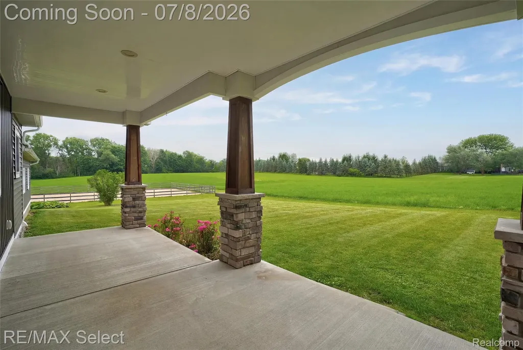 11025 Davison Road Davison Township MI 48423