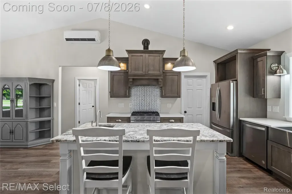 11025 Davison Road Davison Township MI 48423