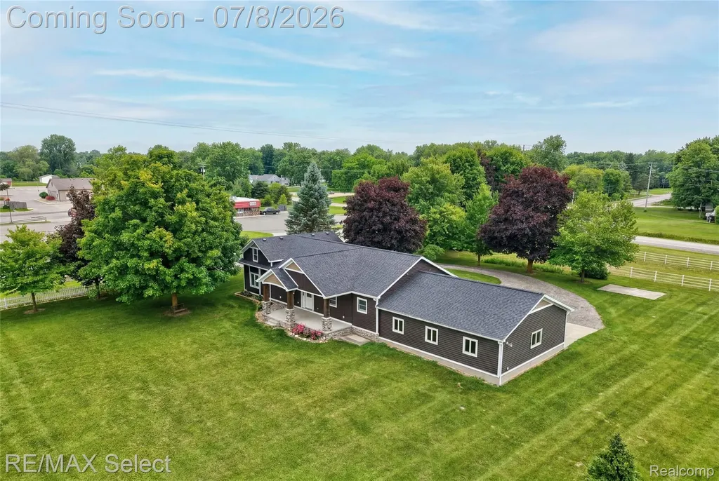 11025 Davison Road Davison Township MI 48423