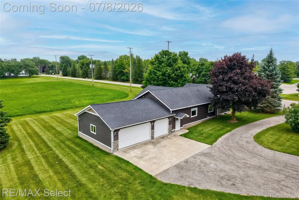 11025 Davison Road Davison Township MI 48423