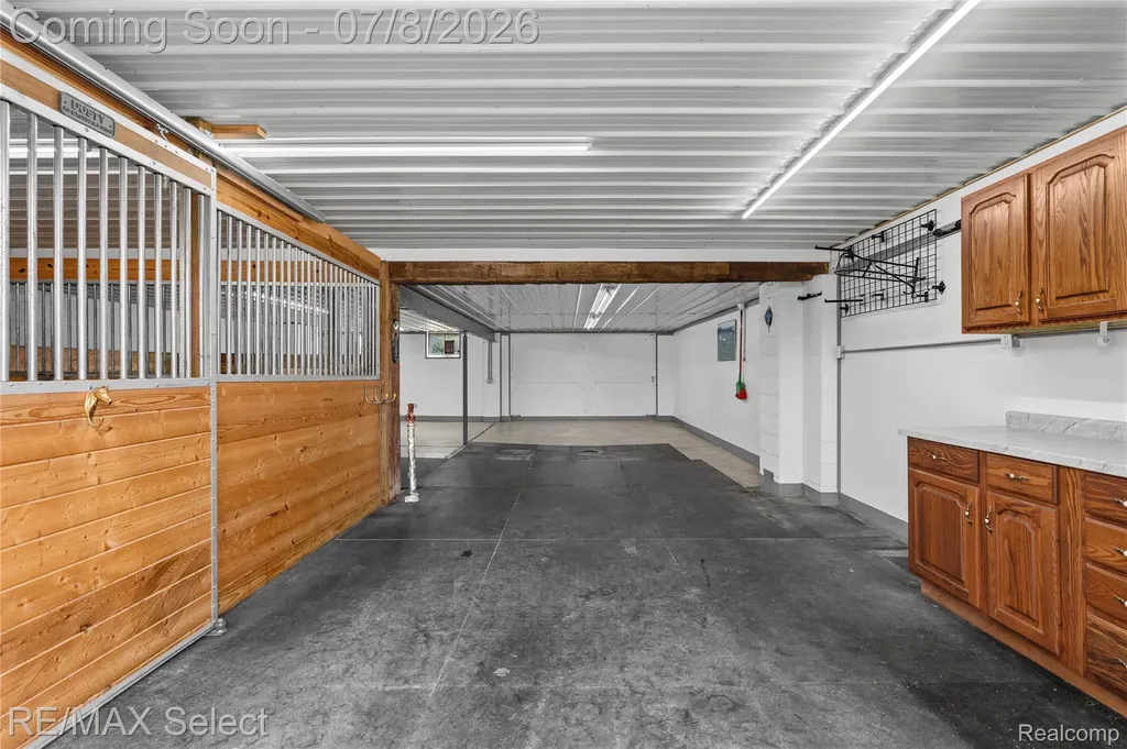 11025 Davison Road Davison Township MI 48423