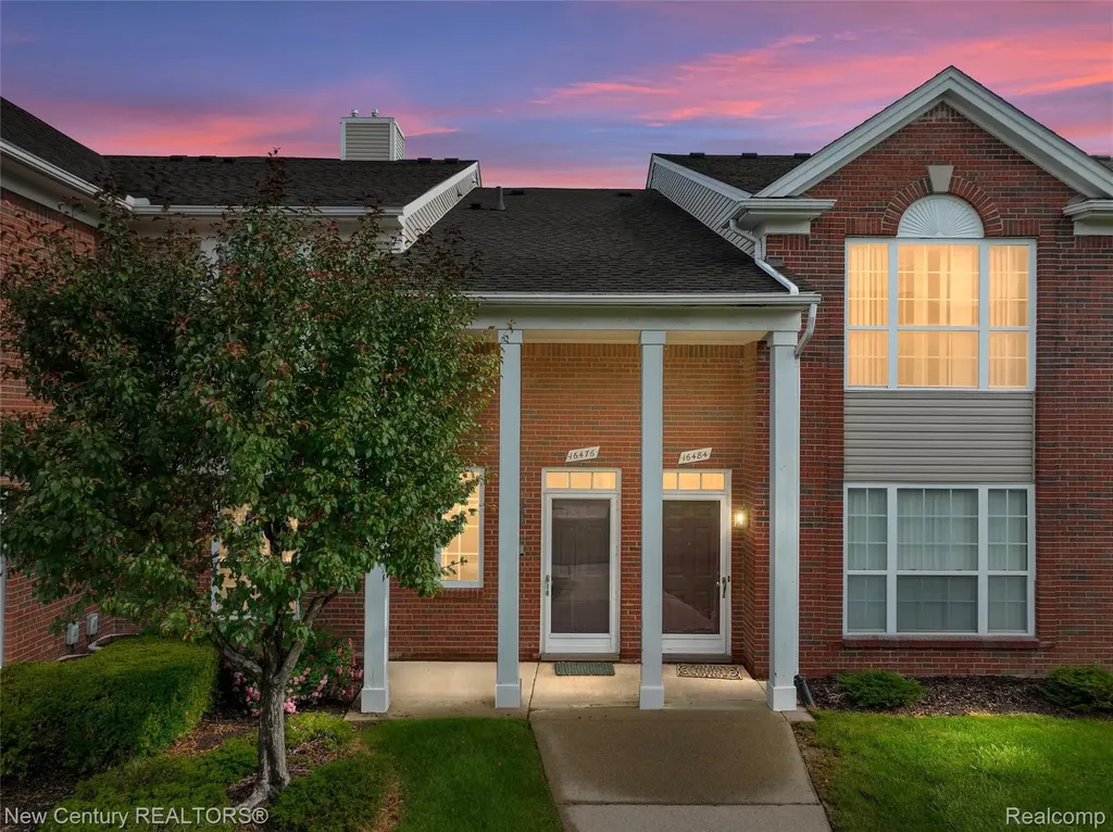 16476 Radison Drive Macomb Township MI 48044
