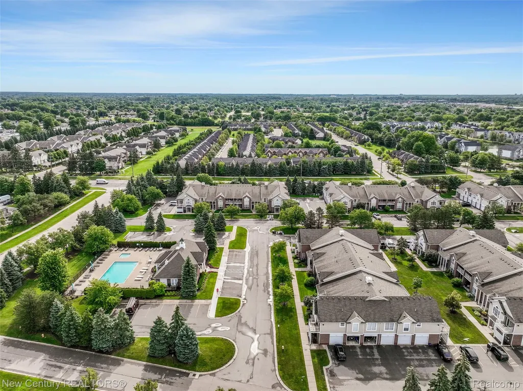16476 Radison Drive Macomb Township MI 48044