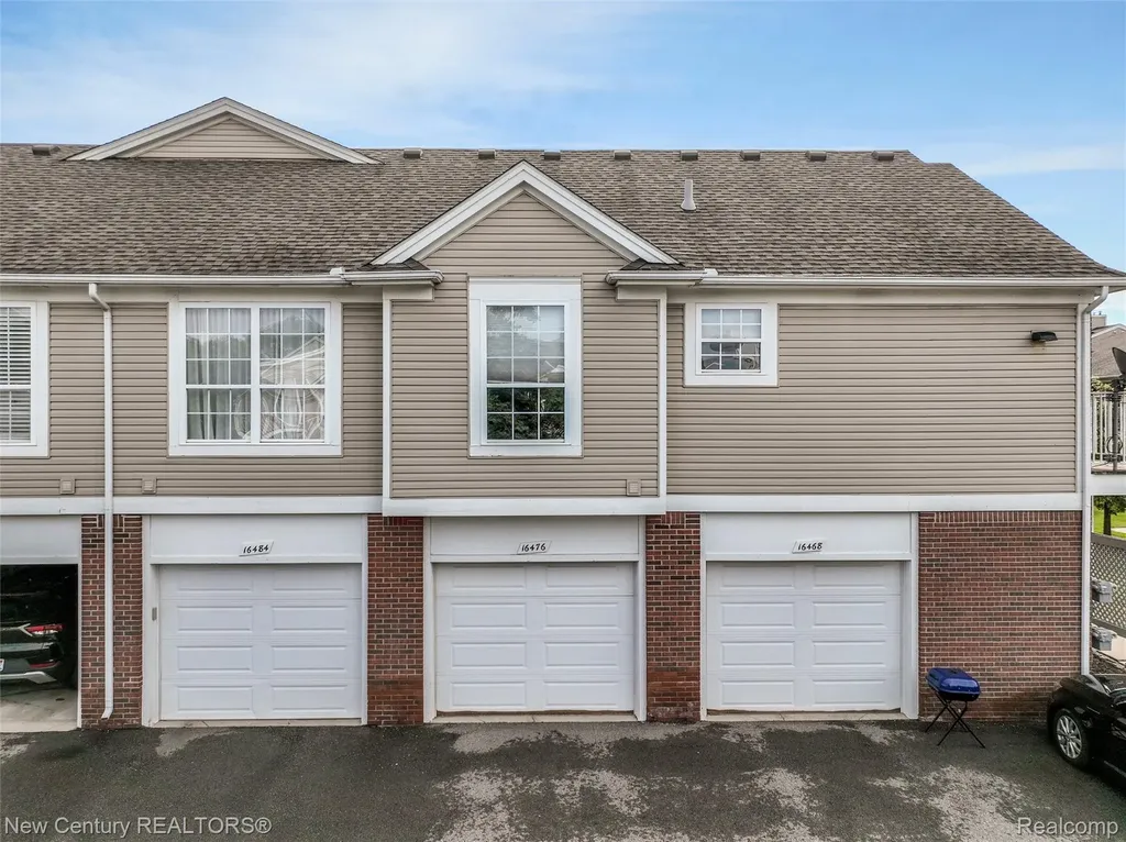 16476 Radison Drive Macomb Township MI 48044