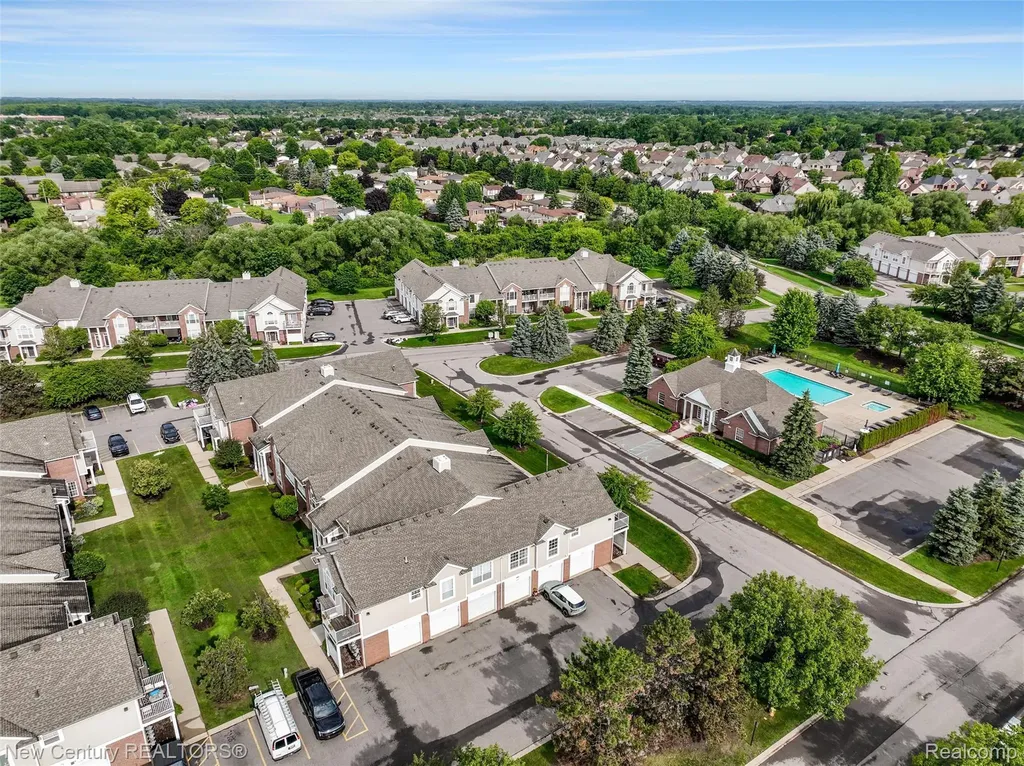 16476 Radison Drive Macomb Township MI 48044