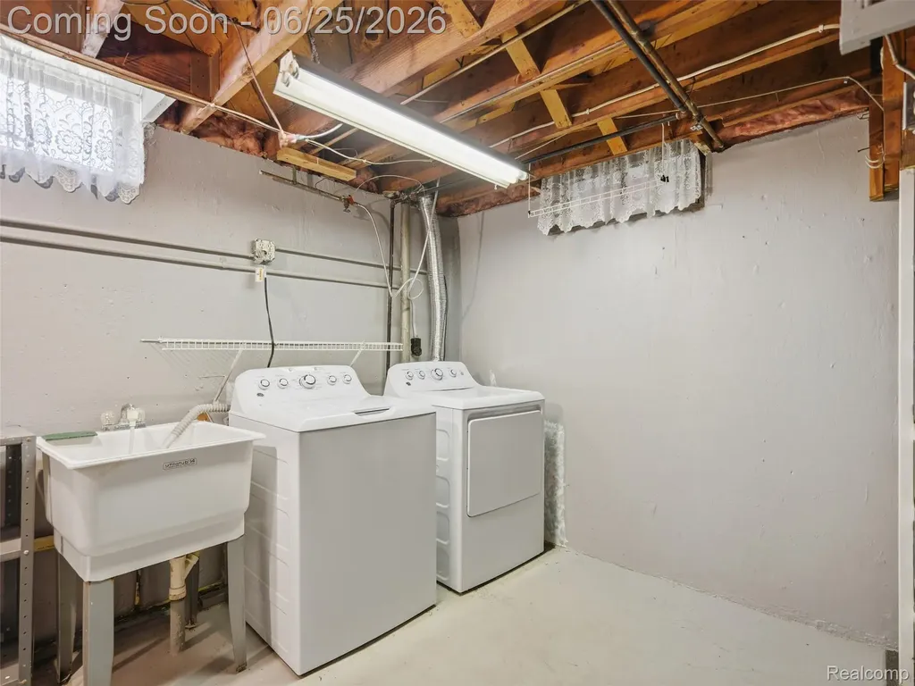 1170 Jay Avenue York Charter Township MI 48198
