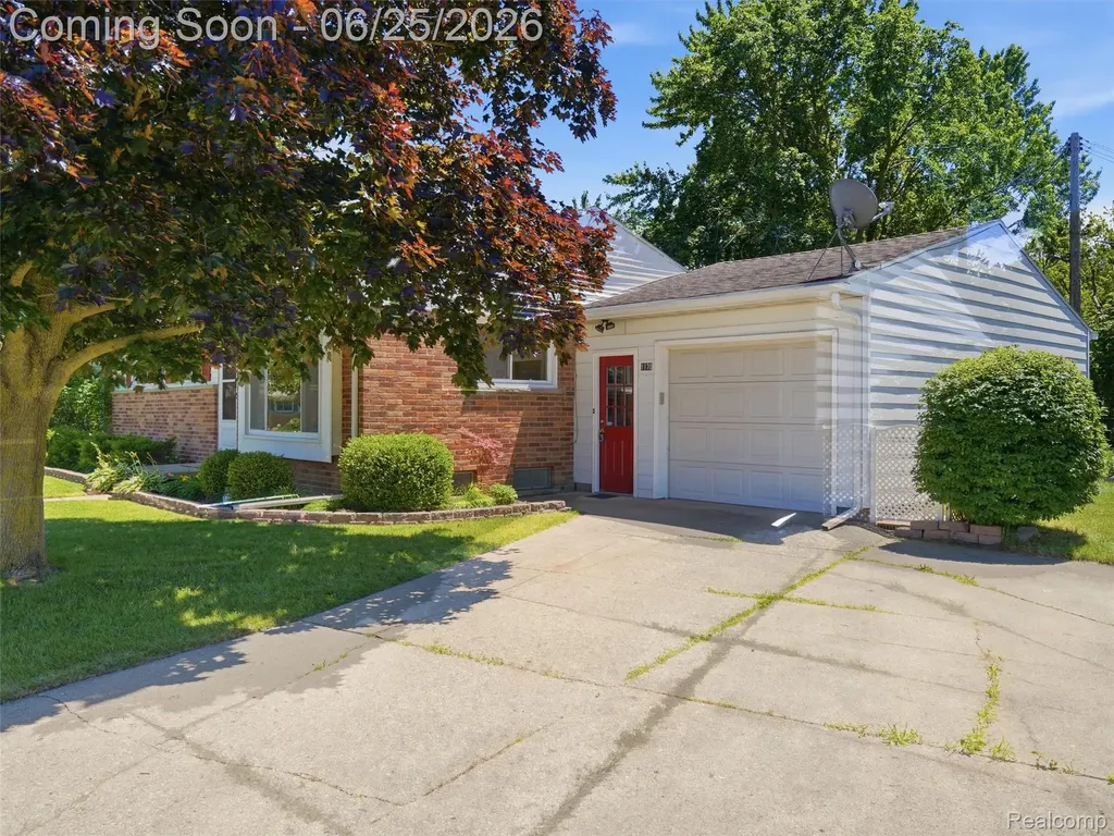 1170 Jay Avenue York Charter Township MI 48198