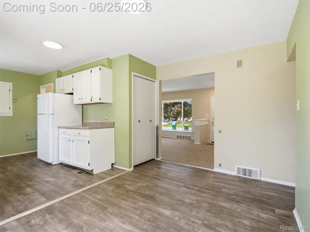 1170 Jay Avenue York Charter Township MI 48198