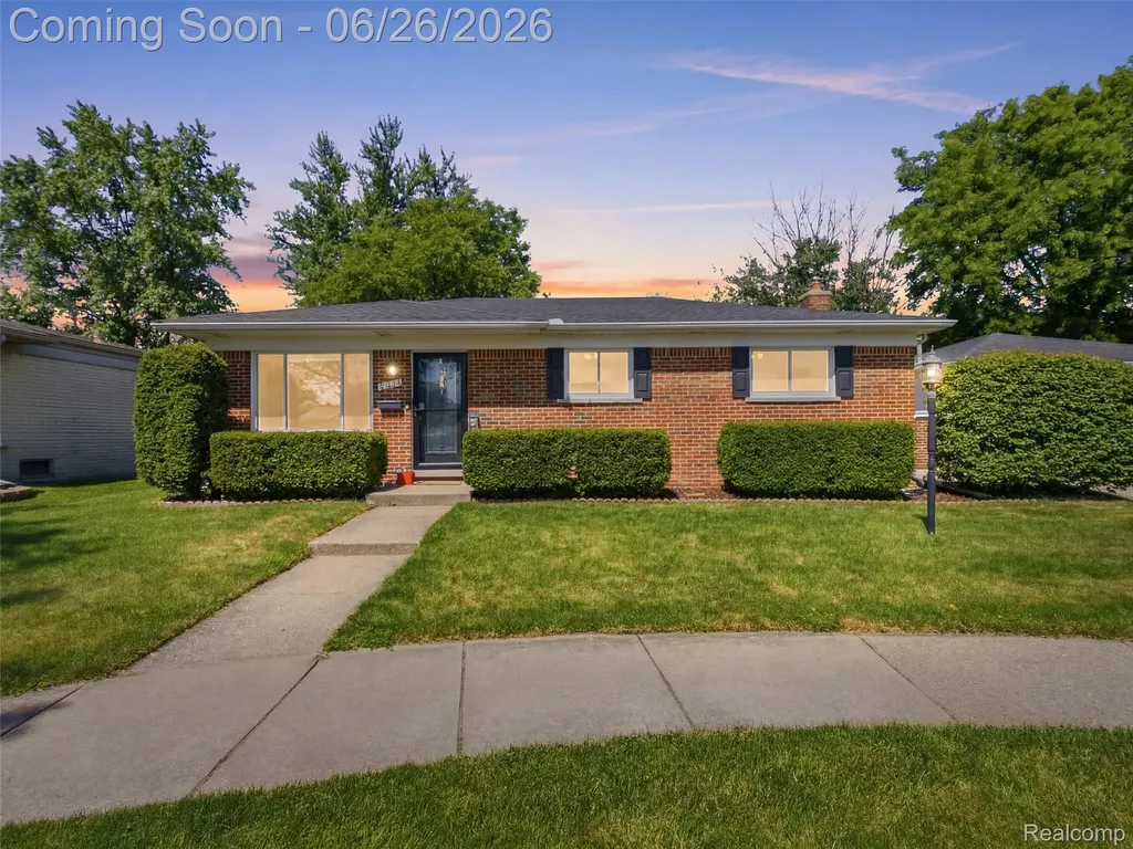 40963 Flagstaff Drive Sterling Heights City MI 48313