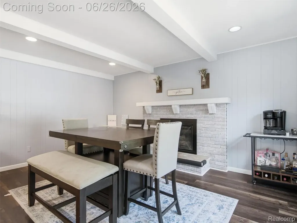 40963 Flagstaff Drive Sterling Heights City MI 48313