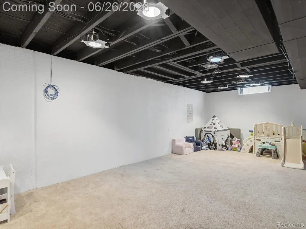 40963 Flagstaff Drive Sterling Heights City MI 48313