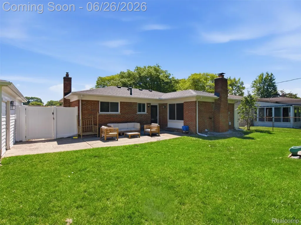 40963 Flagstaff Drive Sterling Heights City MI 48313
