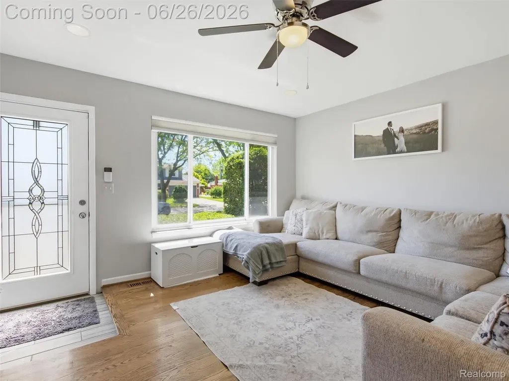 40963 Flagstaff Drive Sterling Heights City MI 48313