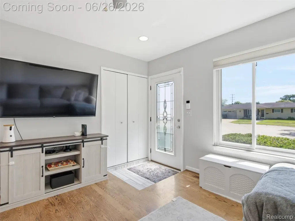 40963 Flagstaff Drive Sterling Heights City MI 48313