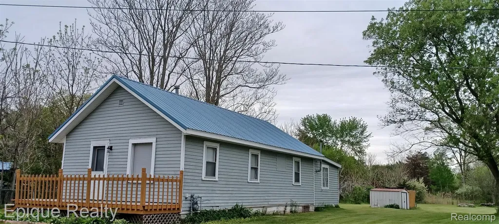 4525 W Water Street Kimball Township MI 48074