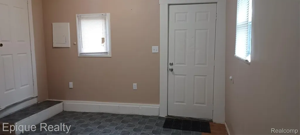 4525 W Water Street Kimball Township MI 48074