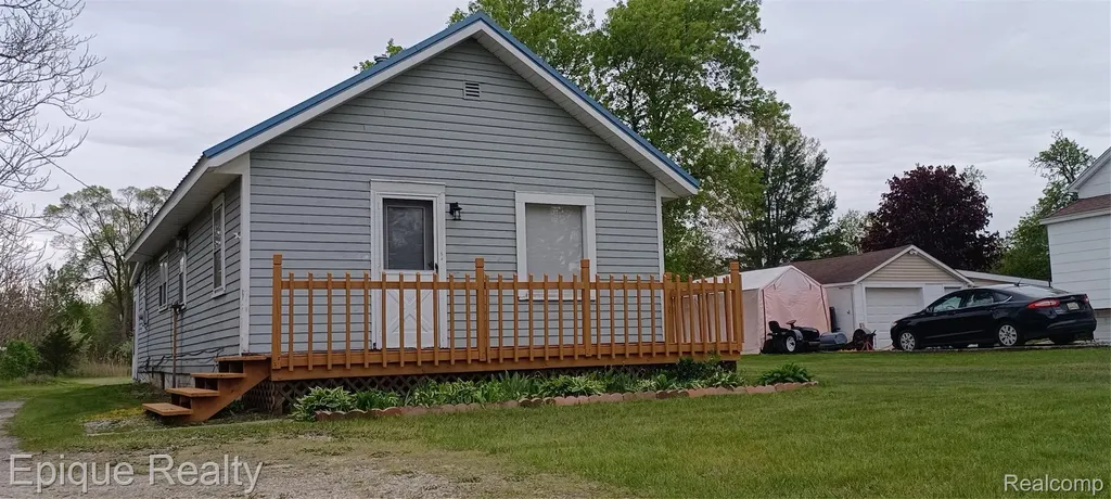 4525 W Water Street Kimball Township MI 48074