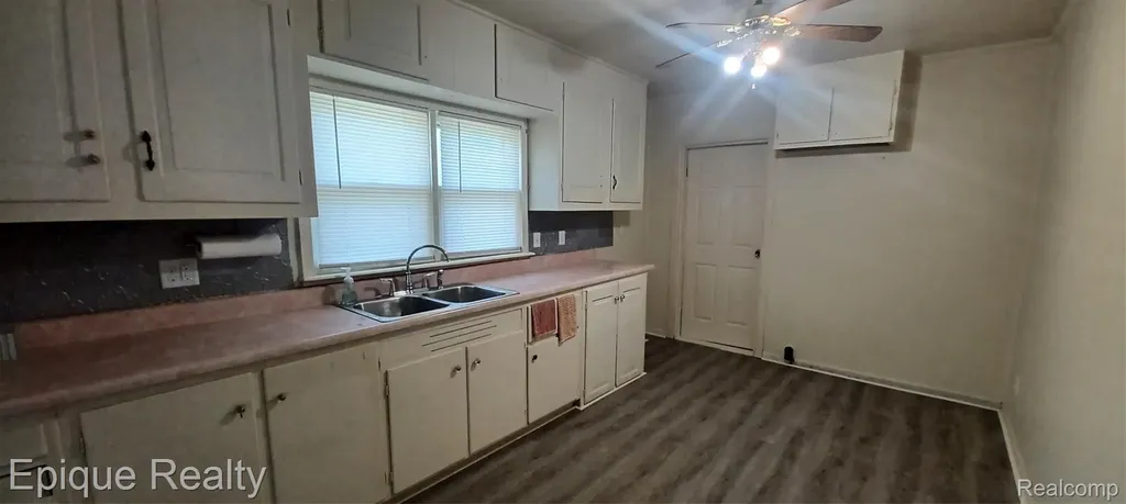4525 W Water Street Kimball Township MI 48074
