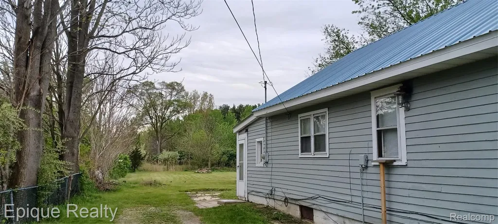 4525 W Water Street Kimball Township MI 48074
