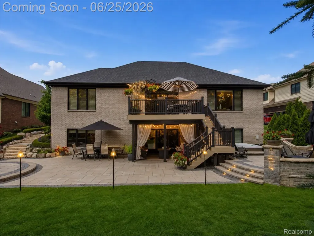 60778 Forest Creek Drive Washington Township MI 48094