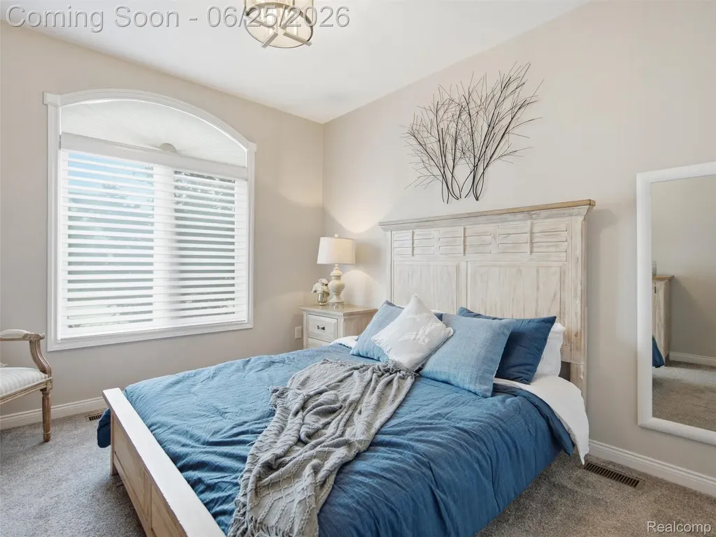 60778 Forest Creek Drive Washington Township MI 48094