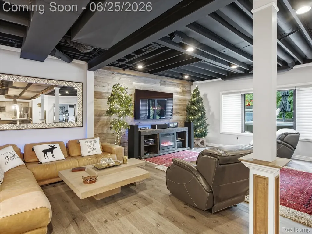 60778 Forest Creek Drive Washington Township MI 48094