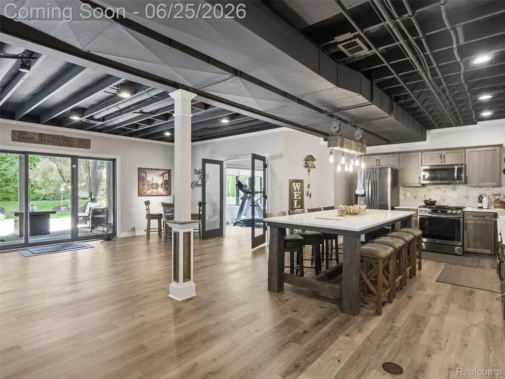 60778 Forest Creek Drive Washington Township MI 48094