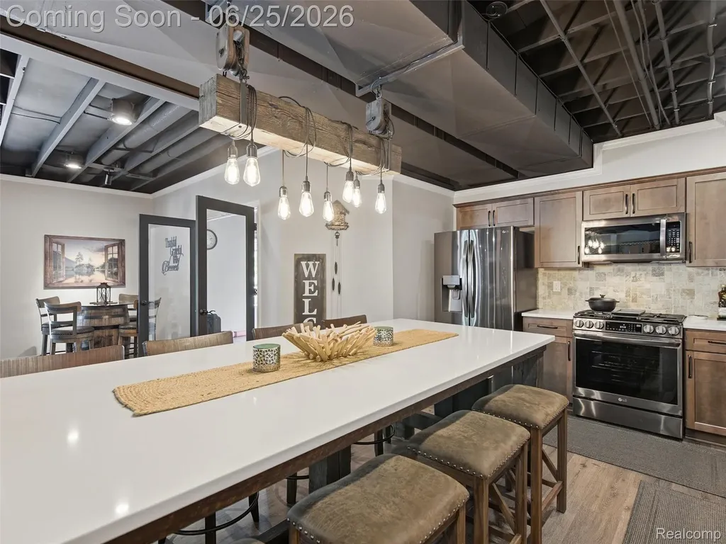 60778 Forest Creek Drive Washington Township MI 48094