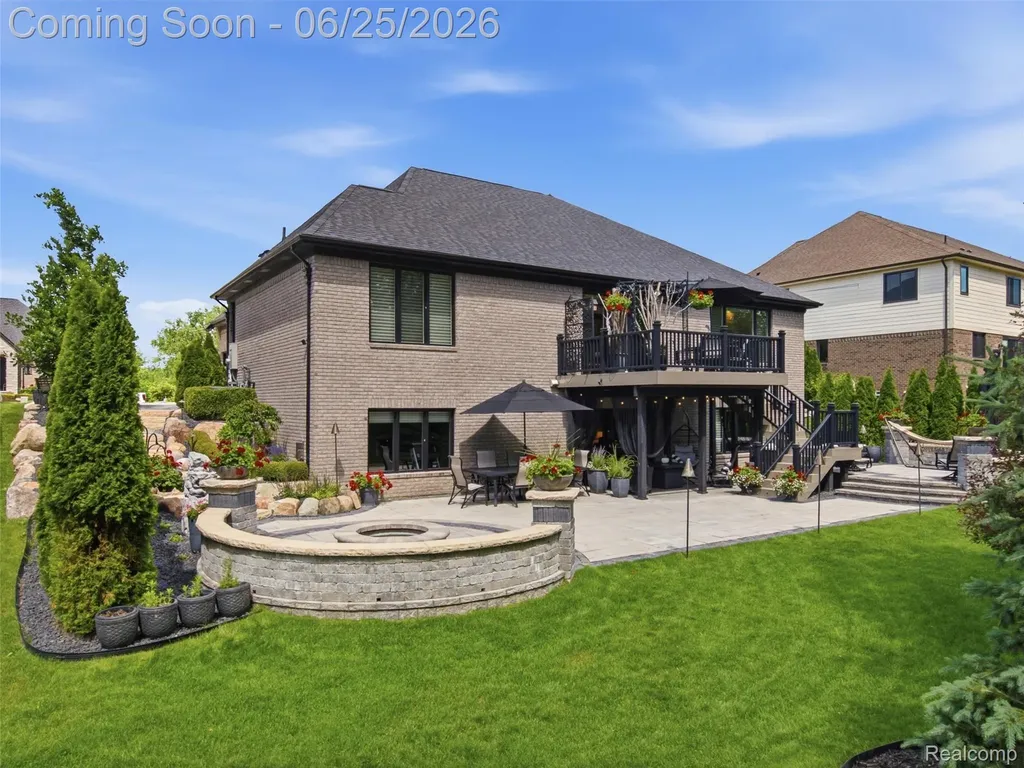 60778 Forest Creek Drive Washington Township MI 48094