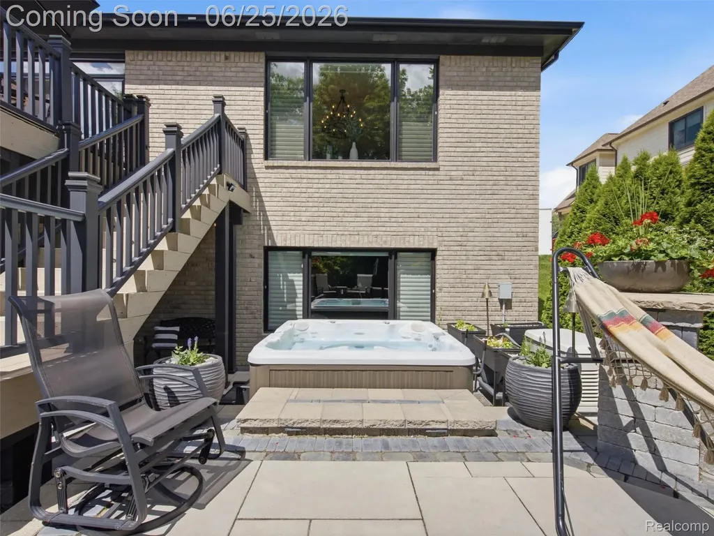 60778 Forest Creek Drive Washington Township MI 48094