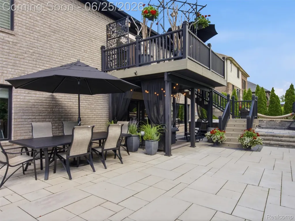 60778 Forest Creek Drive Washington Township MI 48094