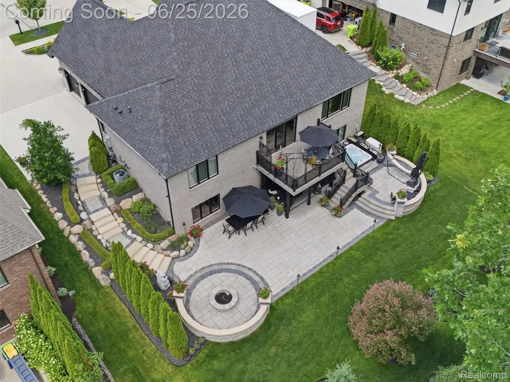 60778 Forest Creek Drive Washington Township MI 48094