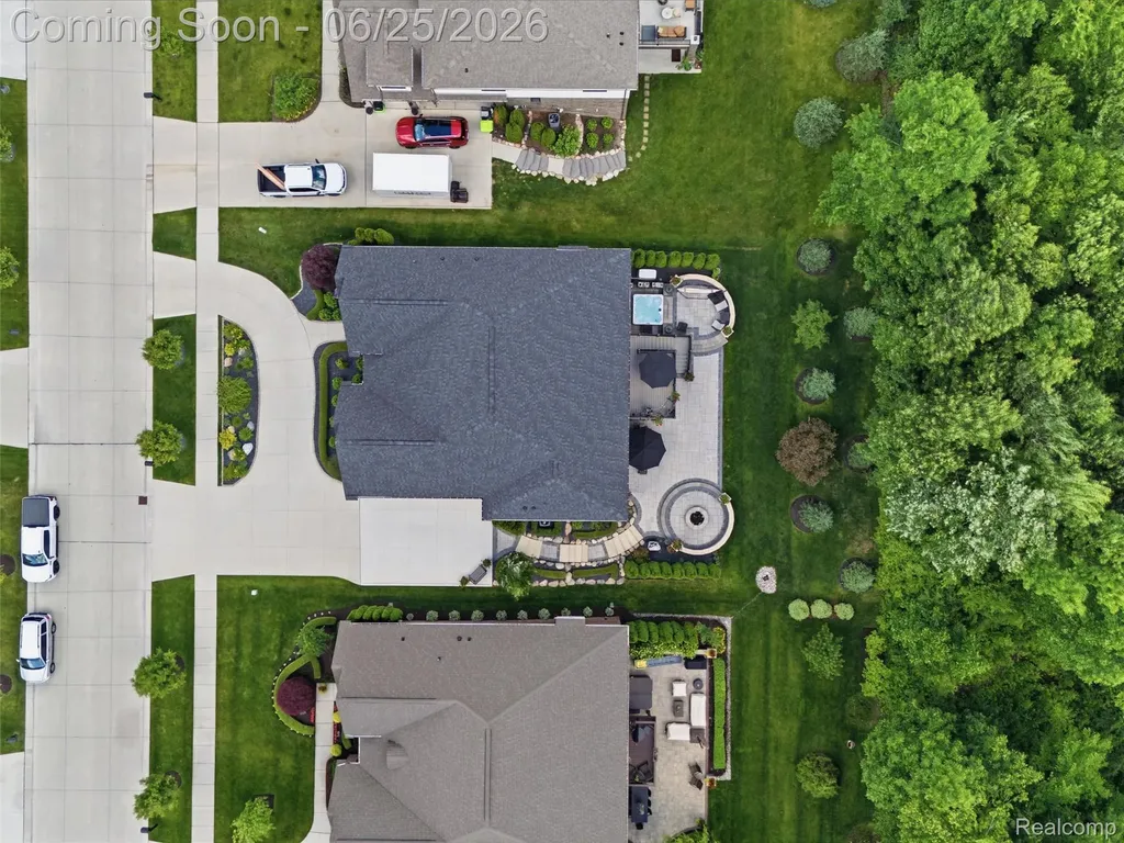 60778 Forest Creek Drive Washington Township MI 48094